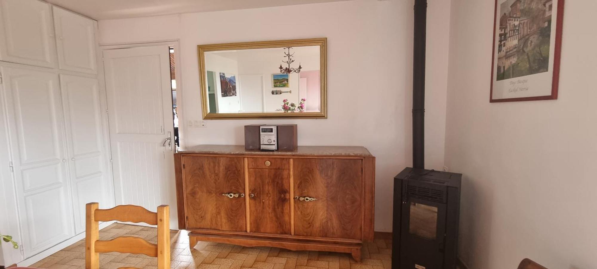 Maison De Vue Exceptionnelle Sur Les Montagnes Basque Hébergement de vacances Ossès